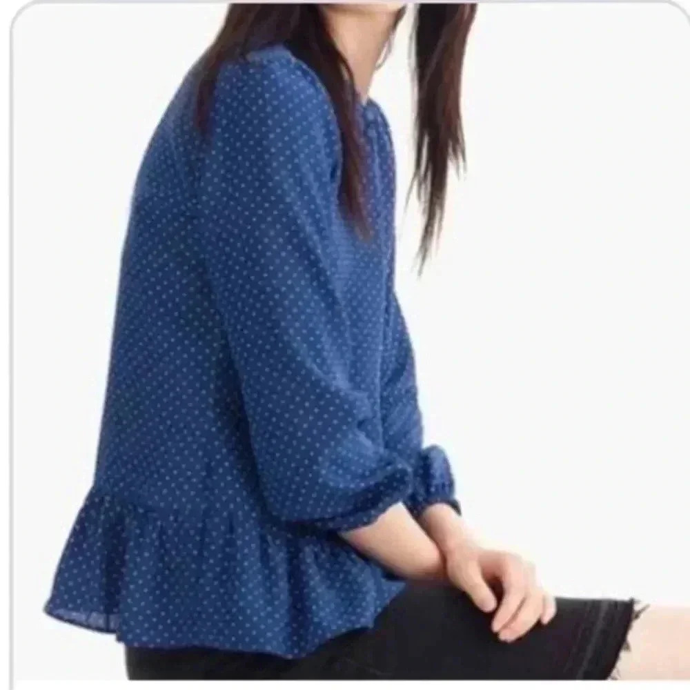 J. Crew | 100% Silk Polka Dot Top Blouse Navy Blue White Keyhole Back Size 0